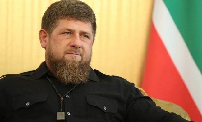 Рамзан Кадыров посетил похороны экс-главы Дагестана Магомедали Магомедова