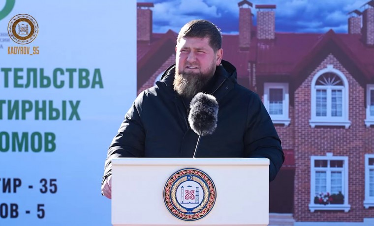 В Грозном прошла церемония закладки капсулы под строительство поселка для палестинских беженцев