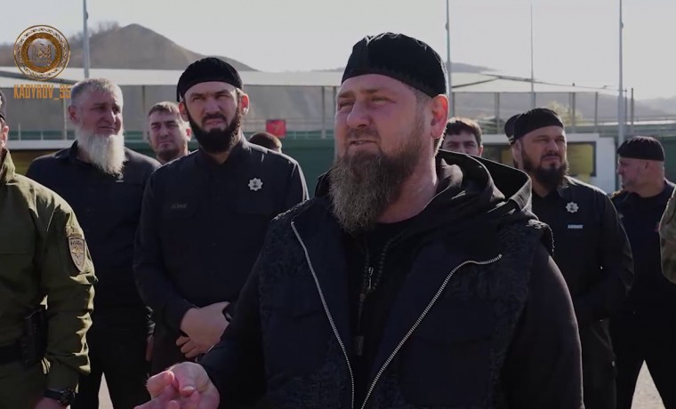 Рамзан Кадыров: Сегодня сотрудники новых батальонов приступили к трехмесячной подготовке на базе РУС