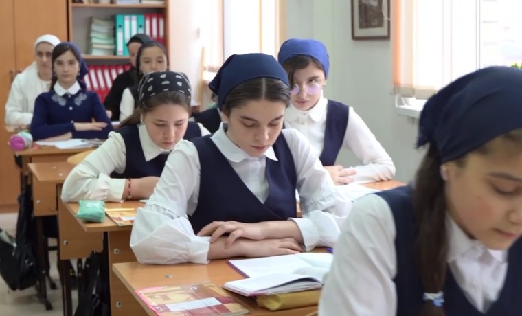 Грозненские школы подключились к информационно-аналитической системе «Tallam»