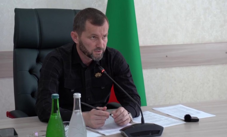 Хож-Бауди Дааев обсудил вопросы комиссии по делам несовершеннолетних и защиты их прав