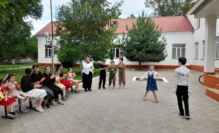 Школьники ЧР активно отдыхают в летних лагерях