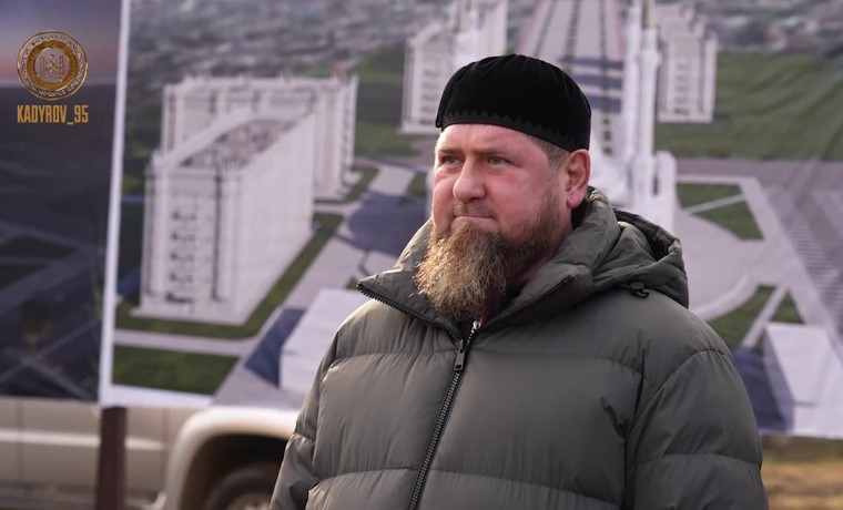 В разных районах Чеченской Республики дан старт строительству 12 мечетей