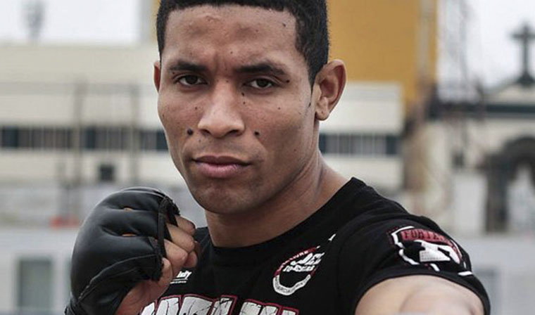 Марлон Гонзалес подписал контракт с Лигой WFCA