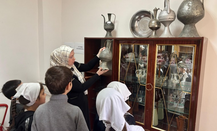 Школьники Серноводского района посетили краеведческий музей в рамках нацпроекта «Молодежь и дети»