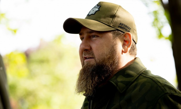 Спецназ «АХМАТ» зачищает Серебряное лесничество в Кременском направлении