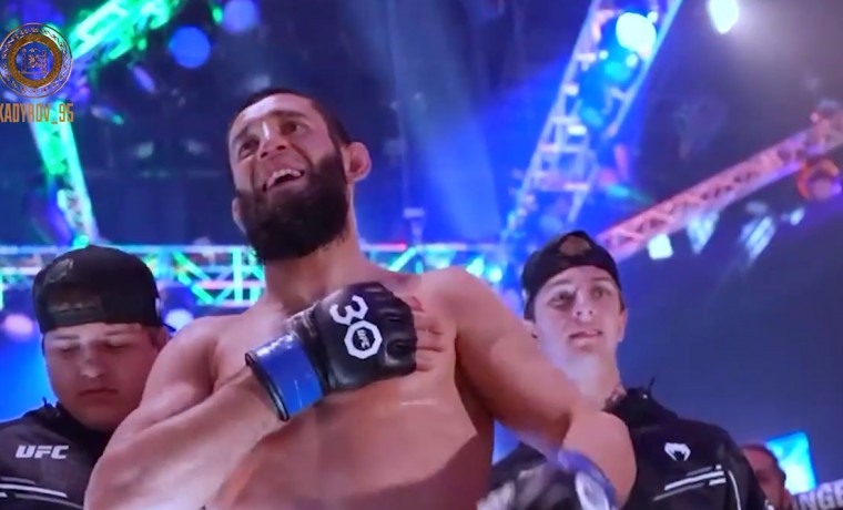 В Абу-Даби завершился турнир UFC-294