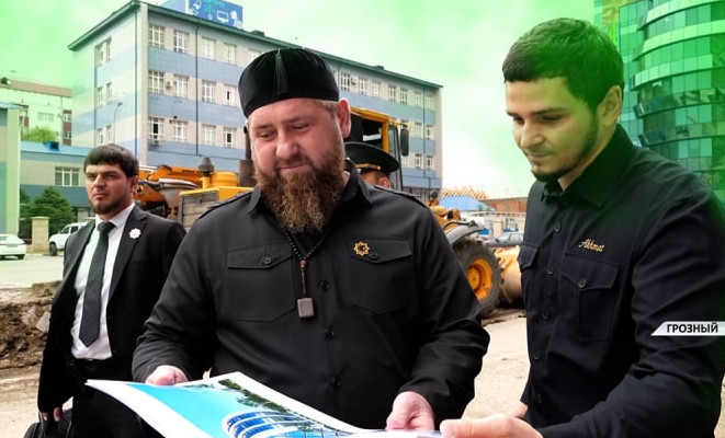 Рамзан Кадыров проверил ход работ на улице имени Сайпуддина Лорсанова