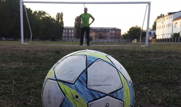 В Грозном проходит турнир по мини-футболу среди силовых структур