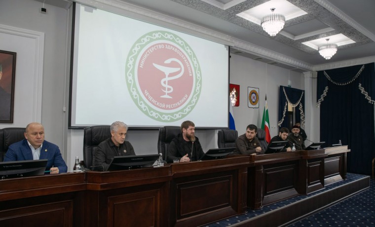 Рамзан Кадыров провел итоговое совещание Минздрава ЧР