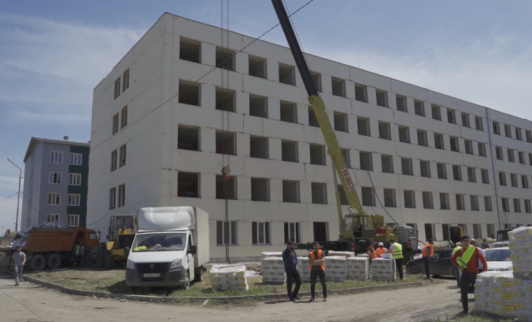 Магомед Даудов и Валерий Кузнецов посетили место строительства баз для новых батальонов